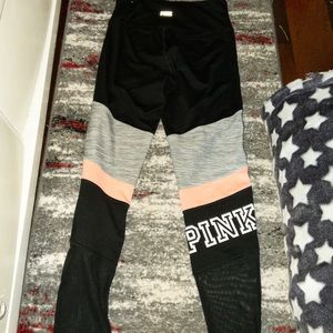 Victoria’s Secret/pink leggings